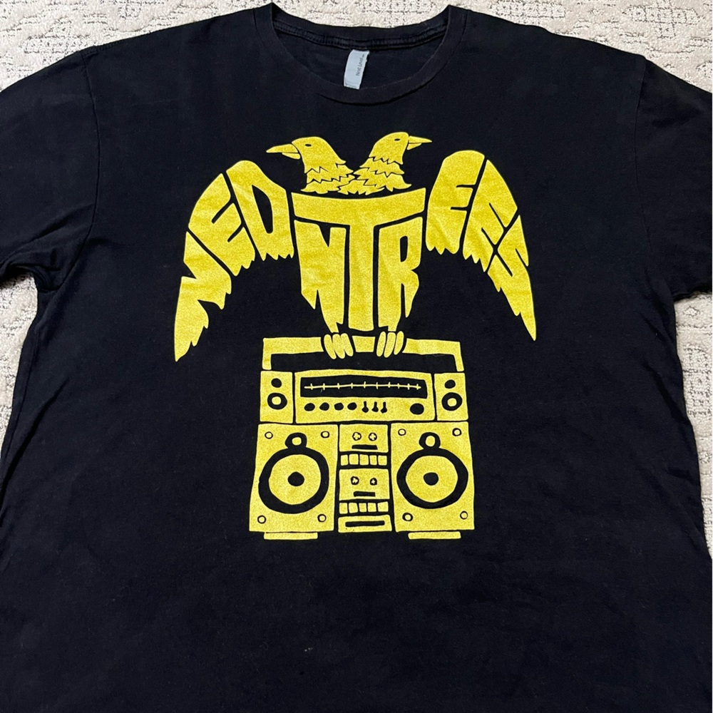 🎸 '18 Neon Trees Band Golden Radio Eagle Logo Clean Black T Shirt